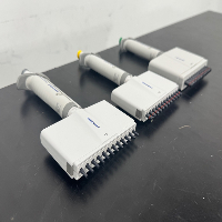 Eppendorf Research Plus Mulitchannel Pipettes - Quantity 3 image 0